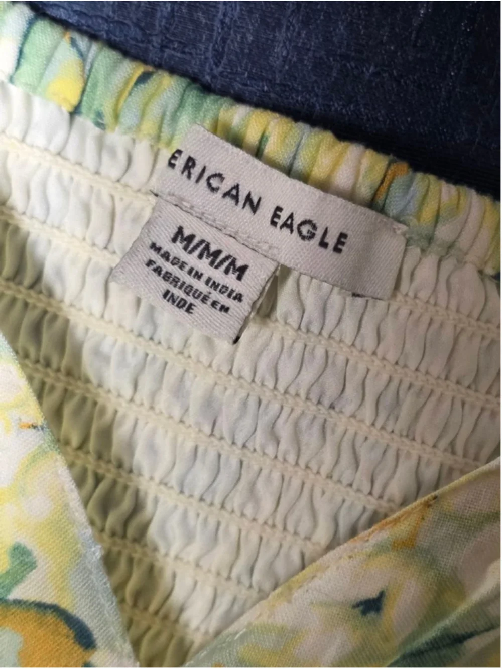 Women's American Eagle Floral Smocked Crop Top M Yellow Green
